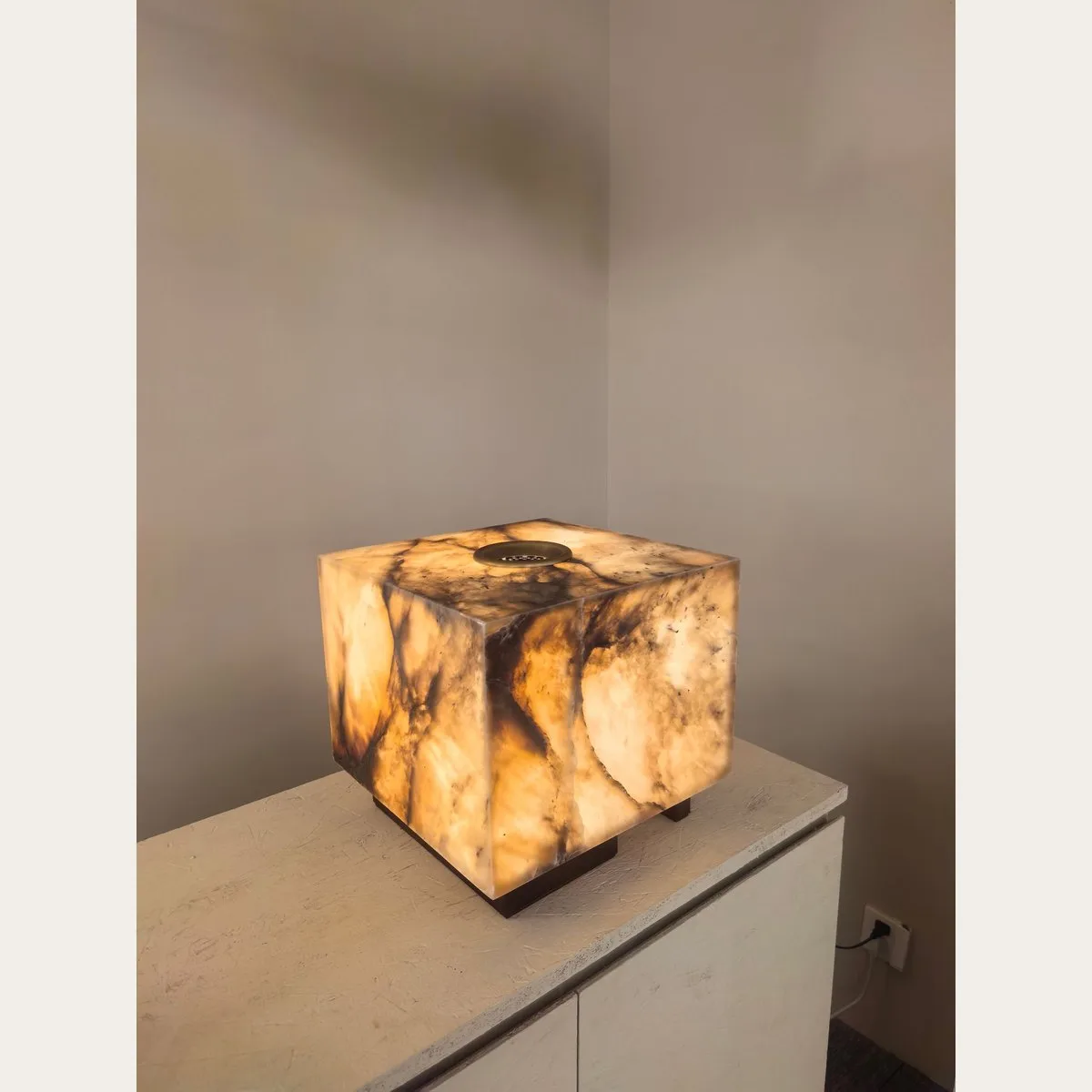 SinWay Natural Marble Pendant Lamp &middot; Collection 14