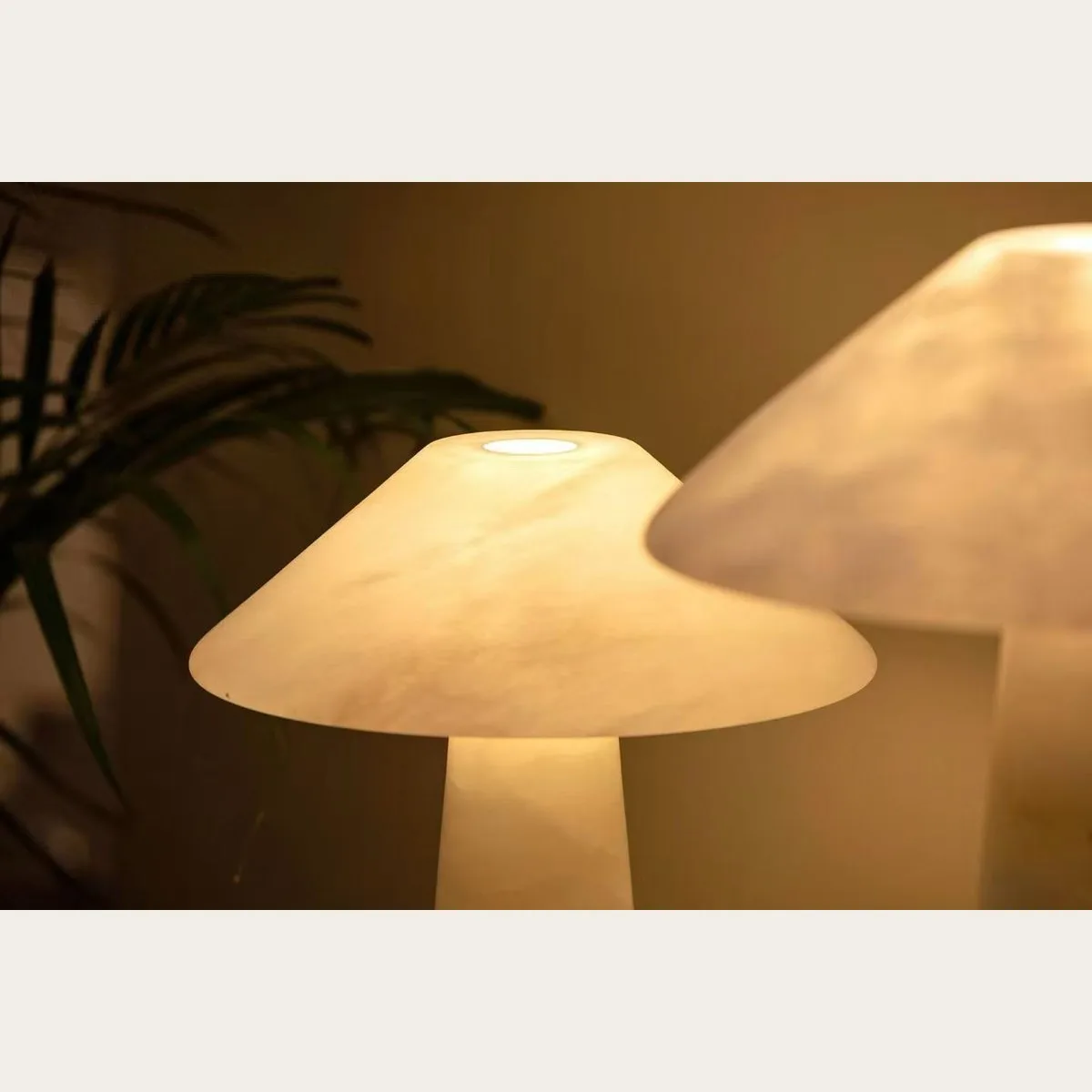 SinWay Natural Marble Pendant Lamp &middot; Collection 06