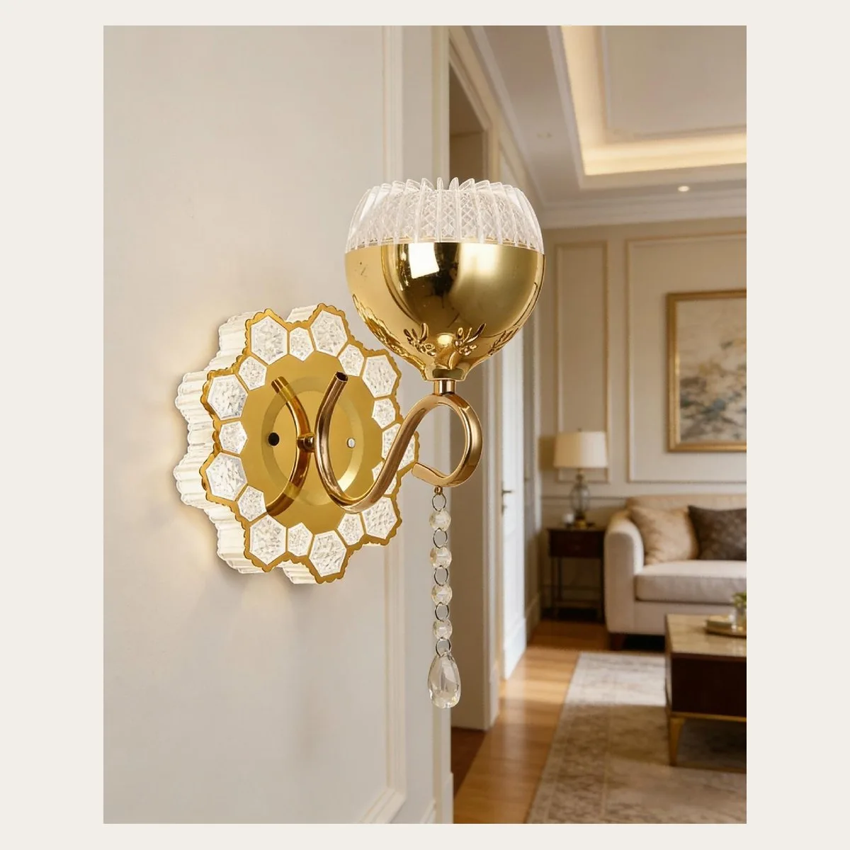 SinWay sinway-alu-pendant-007 &middot; Aluminum & Acrylic Wall Lamp